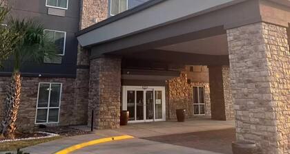 Best Western Plus Seabrook Suites