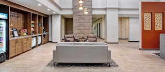 Candlewood Suites Cincinnati Northeast - Mason