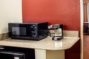 Interior - Quality Inn Lima, OH (Lima)