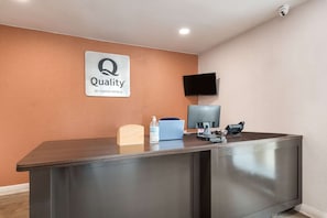 Lobby - Quality Inn Gastonia East (Gastonia)