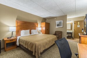 Room - Greenridge Hotel (Wickliffe)