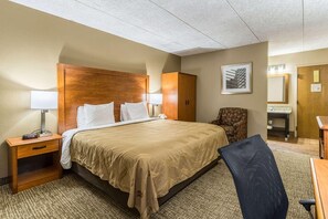 Room - Greenridge Hotel (Wickliffe)