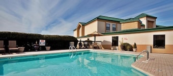 Country Inn and Suites by Radisson, Fayetteville Fort Bragg, NC