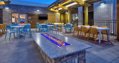 Holiday Inn Express Kitty Hawk Outer Banks