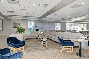 Interior - Holiday Inn Piscataway Somerset (Piscataway)