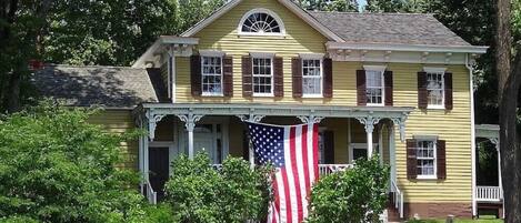 المنشأة من الخارج