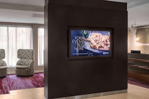 Interior - Courtyard by Marriott Mahwah (Mahwah)