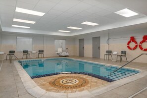 Pool - Spark by Hilton Rahway (Rahway)