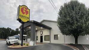 Exterior - Griffin Inn & Suites (Griffin)