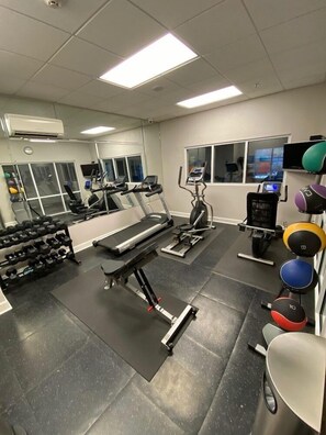 Fitness facility - Comfort Inn & Suites Fairburn - Atlanta Southwest (Fairburn)