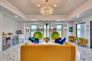 Interior - Hotel Mccoy - College Station - Art, Libations, Pool Society (College Station)