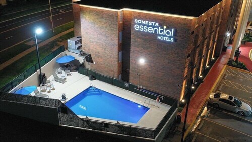 Sonesta Essential Hotels Overland Park