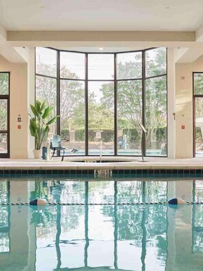 Indoor pool, outdoor pool - Crowne Plaza Memphis East, an IHG Hotel (Memphis)