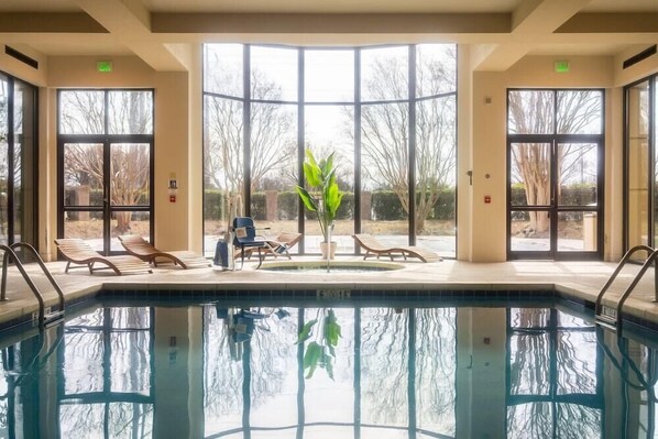 Indoor pool, outdoor pool - Crowne Plaza Memphis East, an IHG Hotel (Memphis)