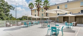 Tryp by Wyndham Tallahassee North I-10 Capital Cir