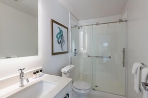 Room - Tryp by Wyndham Tallahassee North I-10 Capital Cir (Tallahassee)