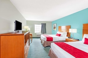 Room - Comfort Inn & Suites Louisville Airport Fair & Expo (Louisville)