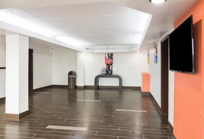 المنشأة من الداخل