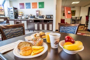 Dining - Hotel Monona (Madison)