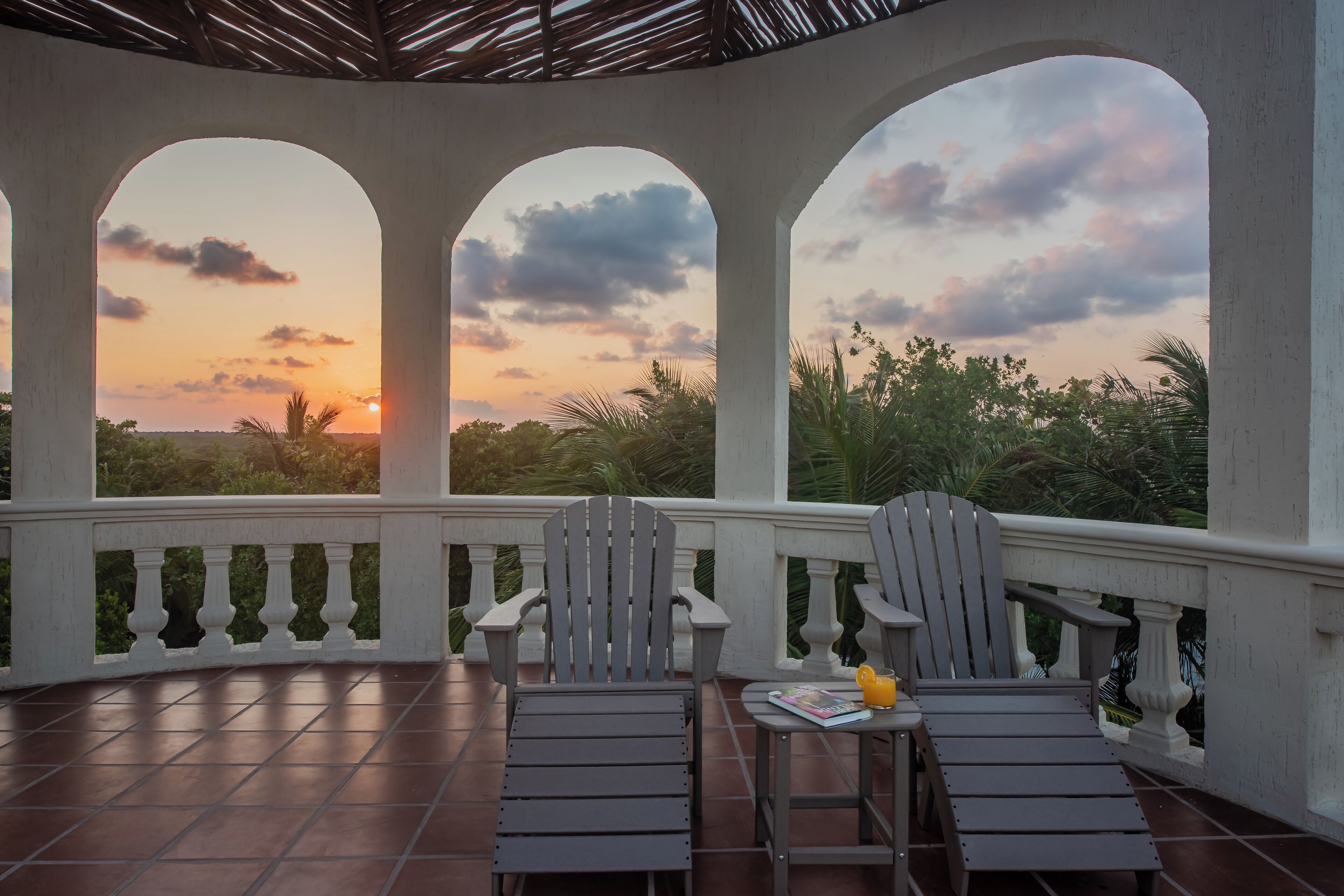 In-room safe, desk, laptop workspace, free WiFi