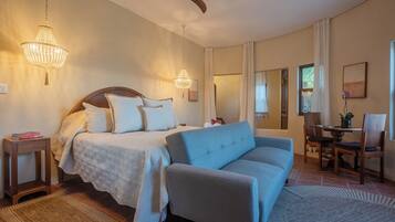 In-room safe, desk, laptop workspace, free WiFi