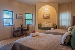 Standard Room | In-room safe, desk, laptop workspace, free WiFi - Mahai Retreat (Mahahual)