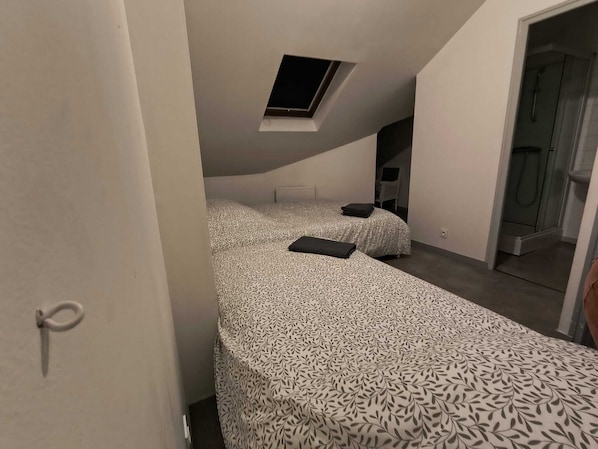 1 chambre, Wi-Fi, draps fournis