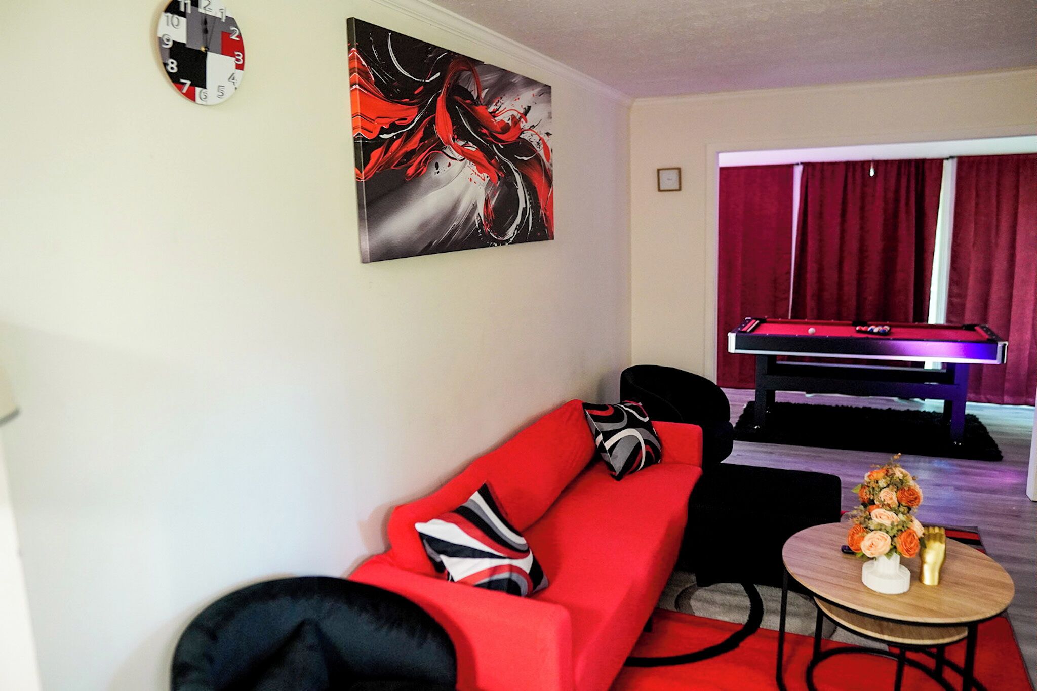 Smart TV, table tennis