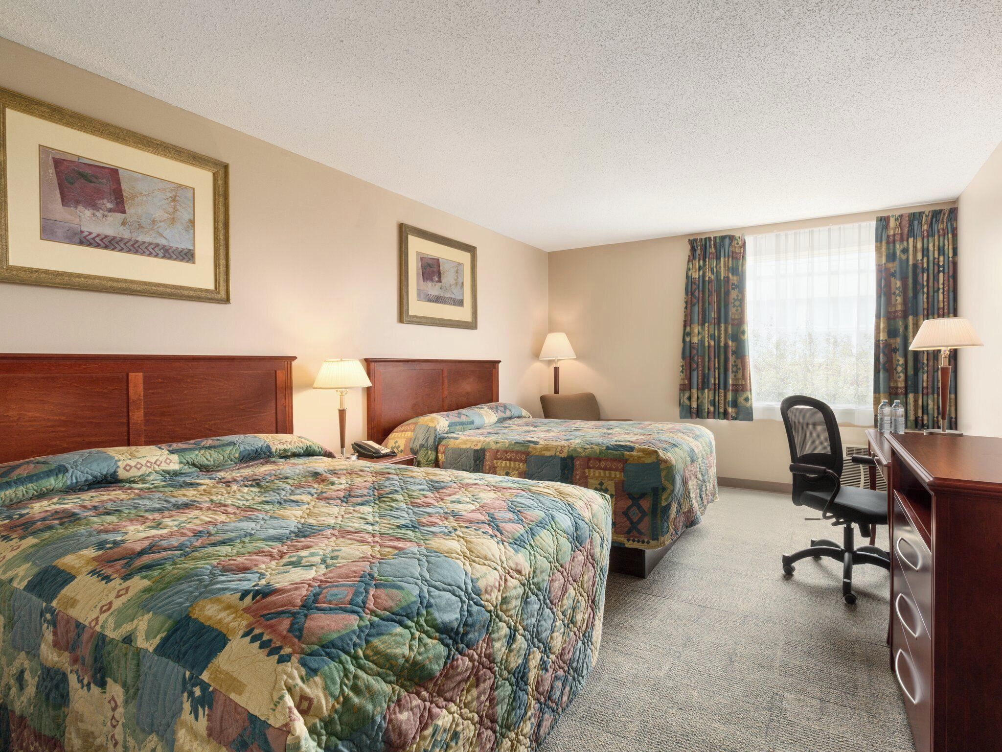 ベーシック ダブルルーム | アイロン / アイロン台、WiFi (無料)