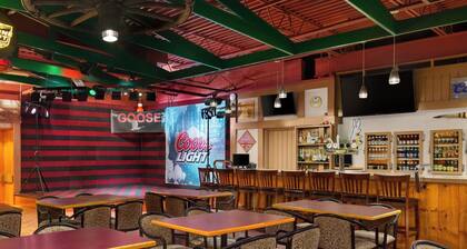 Canada Grey Motor Inn