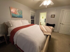 2 chambres, fer et planche à repasser, Wi-Fi gratuit, draps fournis