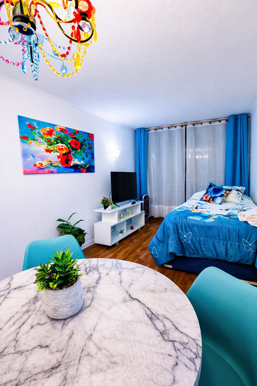 2 Schlafzimmer, Schreibtisch, Bügeleisen/Bügelbrett, kostenloses WLAN