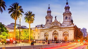 A large historic building with two prominent towers and a statue in front. - Apartment near Santa Ana metro station, 2.3 bedrooms (2 bedrooms) (Santiago)