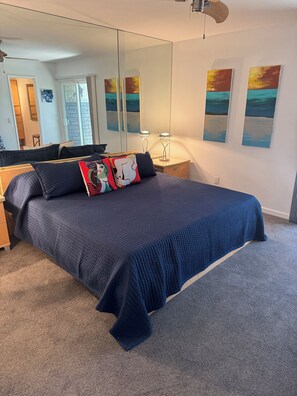 2 bedrooms, iron/ironing board, WiFi, bed sheets - Palm Springs Tranquility (Palm Springs)