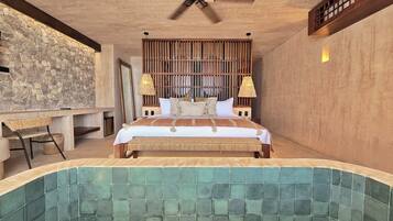 Minibar, safe på rommet, individuelt dekorert og individuelt innredet