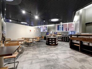 Bar (on property) - B&B Hotel Quarto D'altino (Quarto d'Altino)