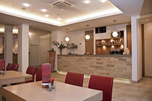 Ảnh chưa phân loại, 4 trong số 35 ảnh, nút