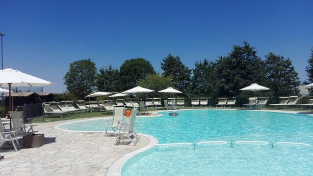 Pool - Il Podere del Germano Reale (Coriano)