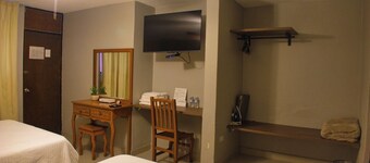 Hotel Mesón del Bosque 