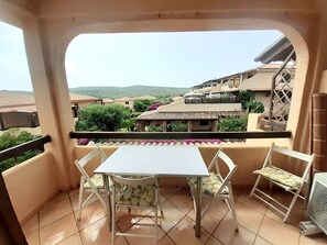 Room - Baia de Bahas - Apartments (Golfo Aranci)