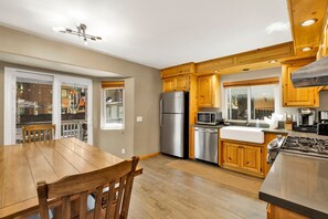 Cabin, Multiple Beds, Hot Tub (2581) | Private kitchen - Golden West Cottage #2581 (Big Bear Lake)