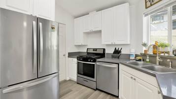 Ferienhütte, Mehrere Betten, Terrasse (2580) | Eigene Küche