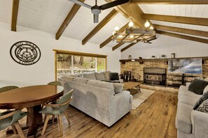 小屋, 多張床, 可使用泳池 (2571) | 住宿內部