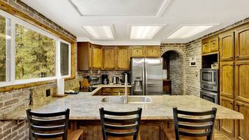 Cabin, Multiple Beds, Pool Access (2571) | Private kitchen