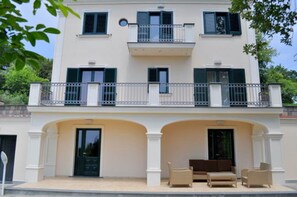 View from property - Villa Maia in Massa Lubrense, Sorrento Coast (Massa Lubrense)