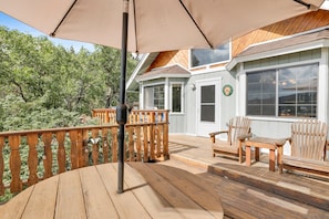 Terrace/patio - Moonridge Treehouse #2570 (Big Bear Lake)