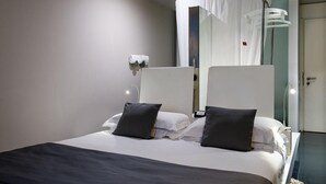 Unclassified image, 5 of 26, button - Hyatt Regency Rome Central (Rome)