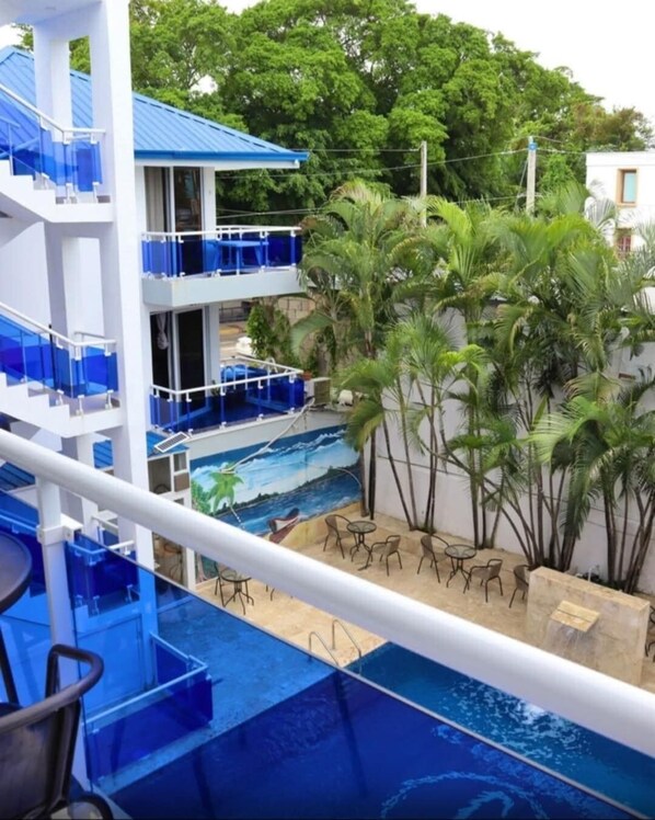 Piscine extérieure, piscine chauffée