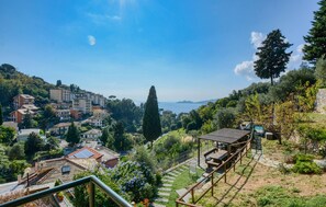 Property grounds - 3 bedroom stunning apartment in Zoagli (Zoagli)