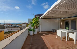 Outdoor dining - 1 bedroom lovely apartment in Marina di Ragusa (Marina di Ragusa)
